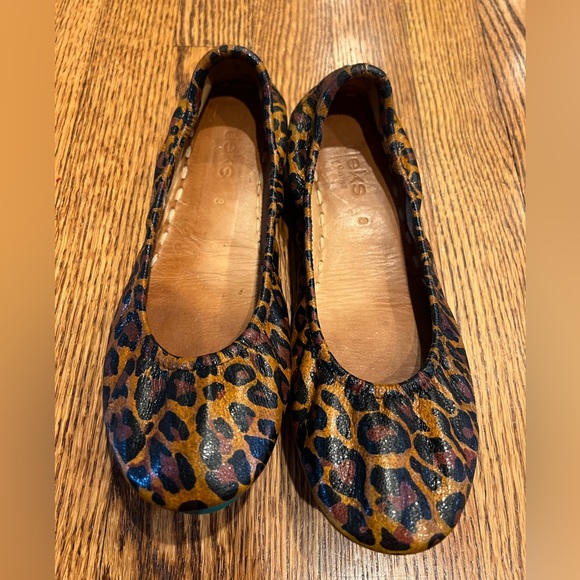 Tieks Leopard 8 Beautifully Rehabbed - Picture 6 of 11